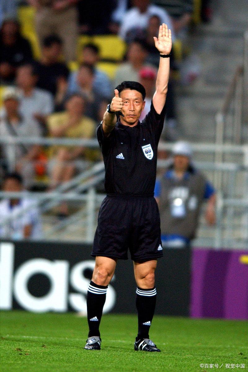 关于费耶诺德训练开放日，赛前刷新队史纪录引欢呼，NBA总决赛在即，年轻球员得到机会的信息-英雄联盟投注